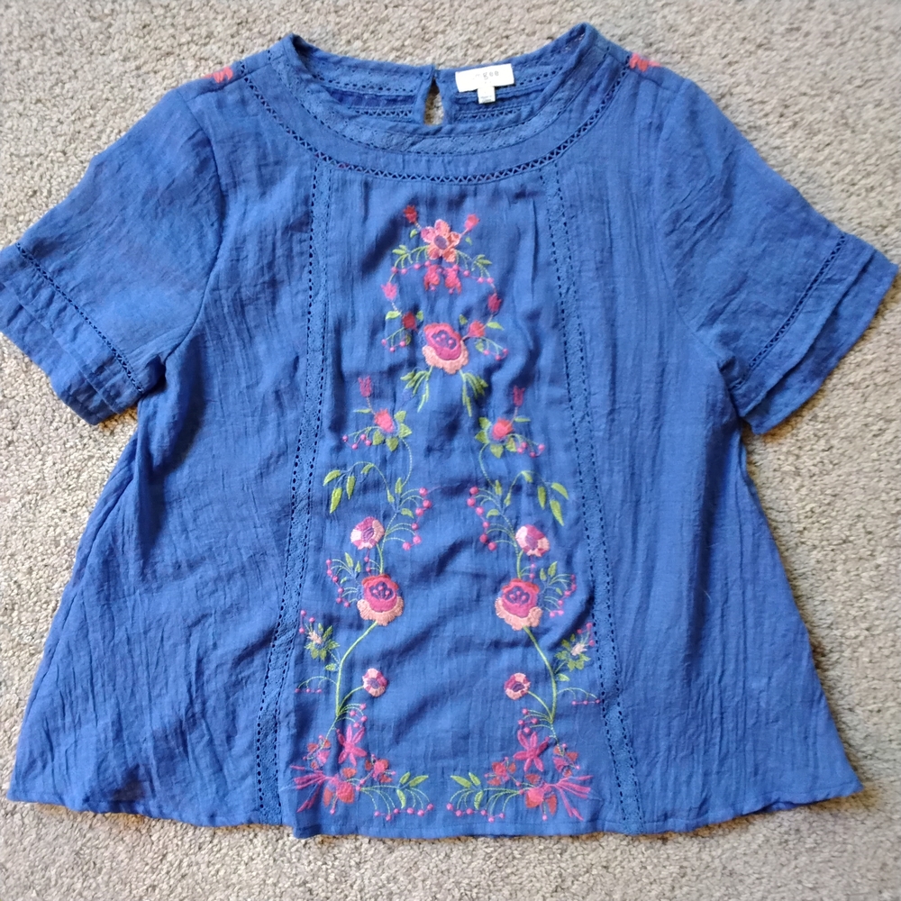 Umgee Embroidered Floral Top